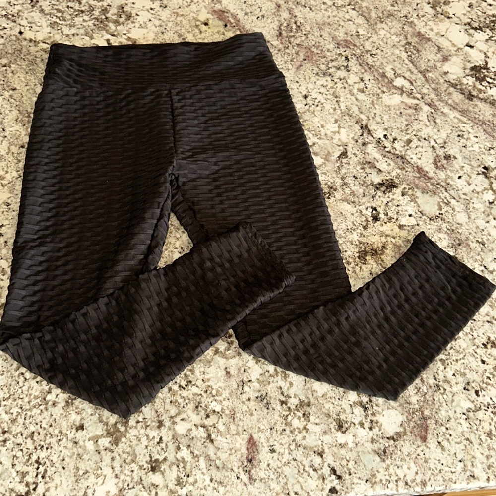 High Waisted Scrunch Booty Lift Leggings